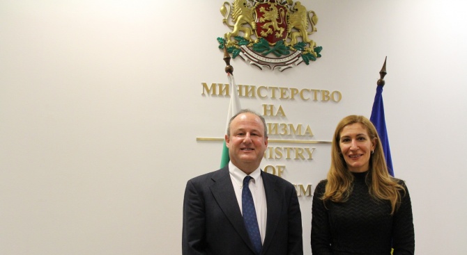 Министърът на туризма Николина Ангелкова проведе работна среща с Н.Пр.