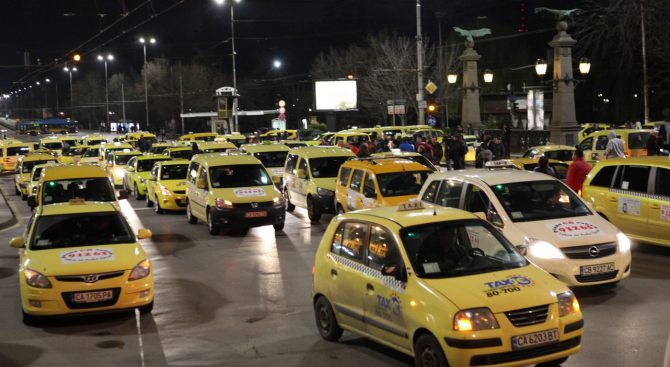 След убийството на таксиметровия шофьор край Разград, от браншовата камара
