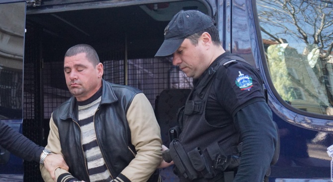Варненската прокуратура внесе искане за задържане под стража на 38-годишен