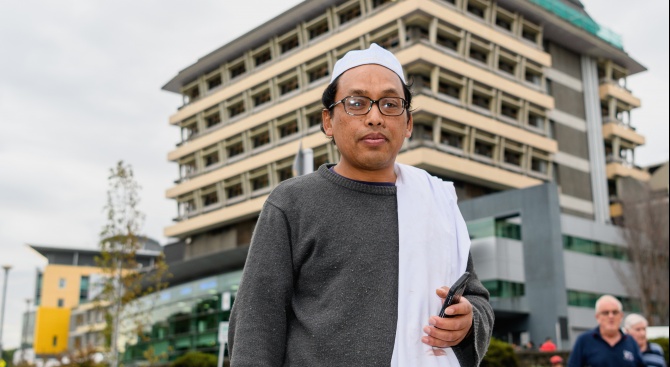 Аллах ме спаси, каза оцелял след стрелбата в новозеландския град