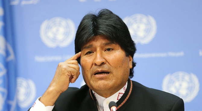 Левият боливийски президент Ево Моралес, поддръжник на венецуелския президент Никола