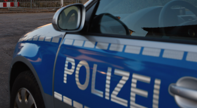 Десет души са задържани днес в района на Франкфурт по
