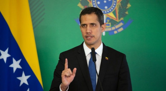 Председателят на парламента на Венецуела Хуан Гуайдо, който се самообяви