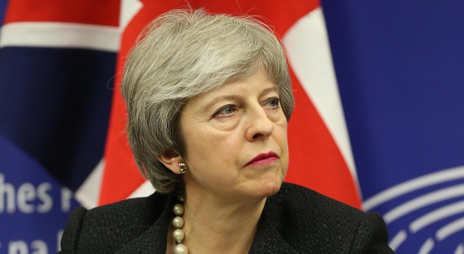 Британските депутати отхвърлиха споразумението на премиера Тереза Мей за отношенията