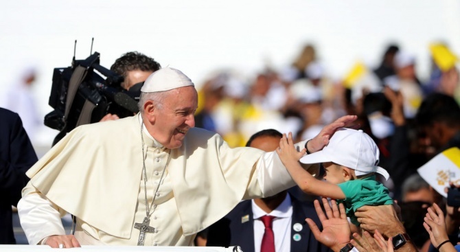Посещението на папа Франциск в началото на май ще създаде