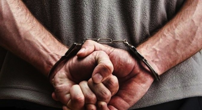 25-годишен мъж е задържан за 24 часа заради системни заплахи