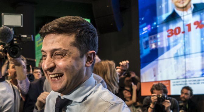 Украински депутат от партията Блока на Петро Порошенко нападна представител