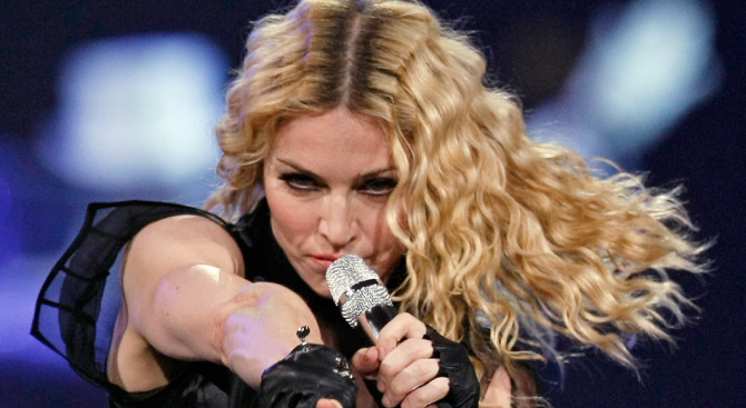 Мадона потвърди, че ще издаде нов албум, като разпространи видео