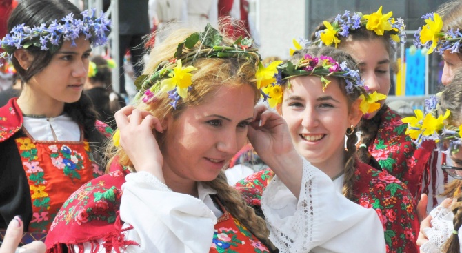 Българската православна църква отбелязва днес големия Господски празник Вход Господен