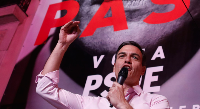 Премиерът на социалистическото правителство на Испания Педро Санчес обяви победата
