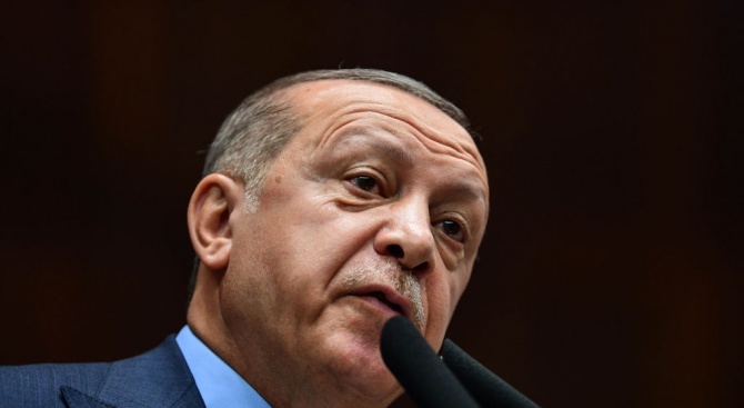 Турският президент Реджеп Тайип Ердоган се зарече "въпреки чуждестранните вмешателства"