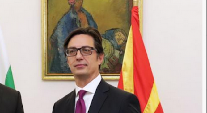 Президентът на Северна Македония Стево Пендаровски подписа укази за обявяване