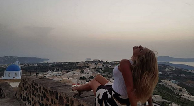 Всяка свободна минута Ева Веселинова уплътнява с почивка в Гърция.