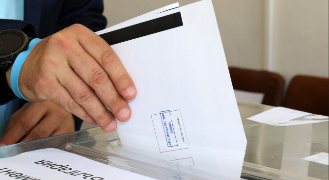 ГЕРБ сезира Районната избирателна комисия в Смолян за нарушения, извършени