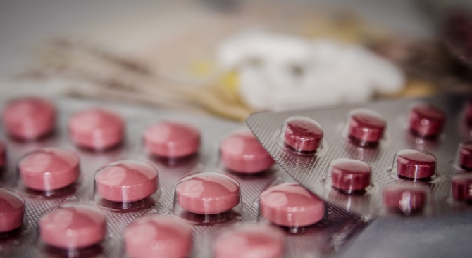 Животоспасяващи лекарства продължават да изчезват от аптеките, а тежкоболни чакат