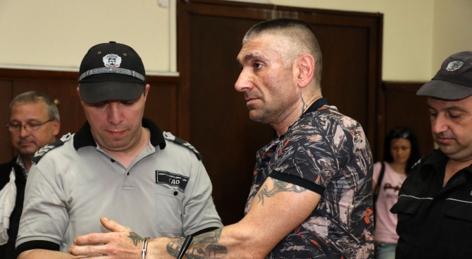 В следствения арест остава 40-годишният Димитрий Стоянов - Руснака по