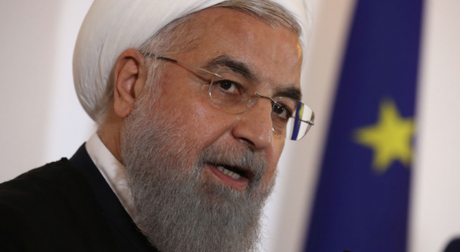 Иранският президент Хасан Рохани каза на френския си колега Еманюел