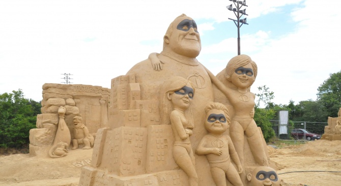 В 12-ото издание на Фестивал на пясъчните скулптури в Бургас