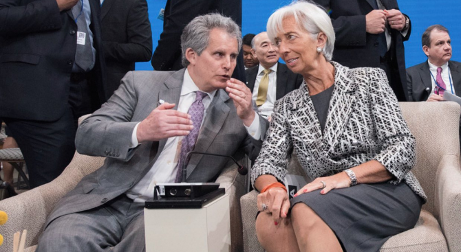 Първият заместник-ръководител на Международния валутен фонд (МВФ) Дейвид Липтън временно