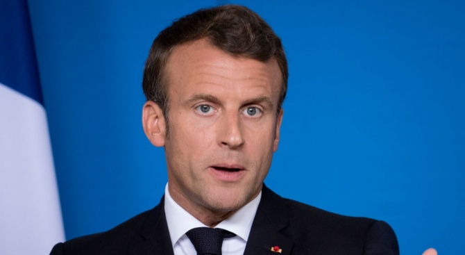 Френският президент Еманюел Макрон ще приеме в неделя на тържествен