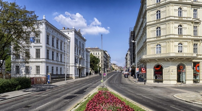 Властите в австрийската столица разследват причините за инцидента, при който