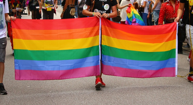 Гей парад, организиран за пръв път в полския град Бялисток,