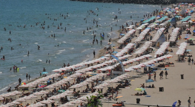 63-годишен английски турист се е удавил в морето в района