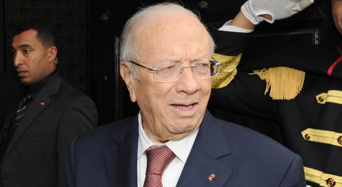 На 92-годишна възраст почина президентът на Тунис Бежи Каид Есебси,