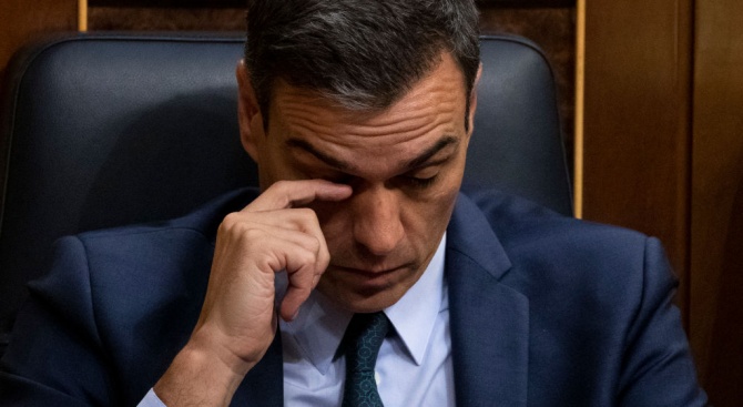 Испанските депутати не подкрепиха кандидатурата на социалиста Педро Санчес за