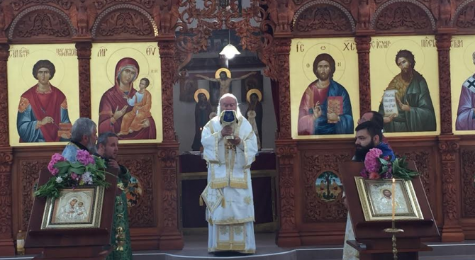 На 27 юли Българската църква почита паметта на Свети Пантелеймон.