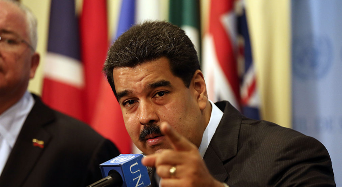 Президентът на Венецуела Николас Мадуро предупреди вчера, че е готов