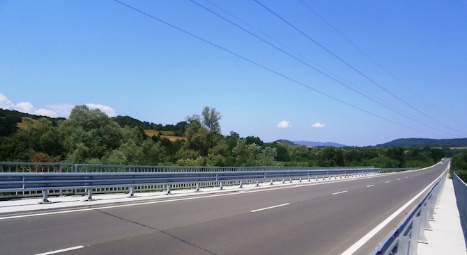Завърши рехабилитацията на 14,6 км от пътя Севлиево - Драгановци