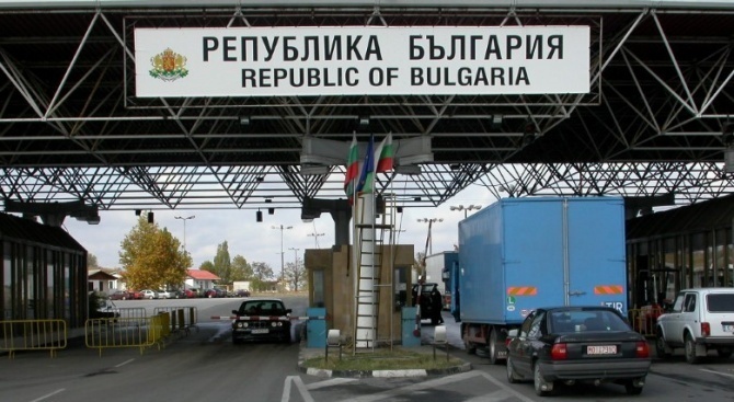 На границата с Република Сърбия, трафикът е нормален на всички