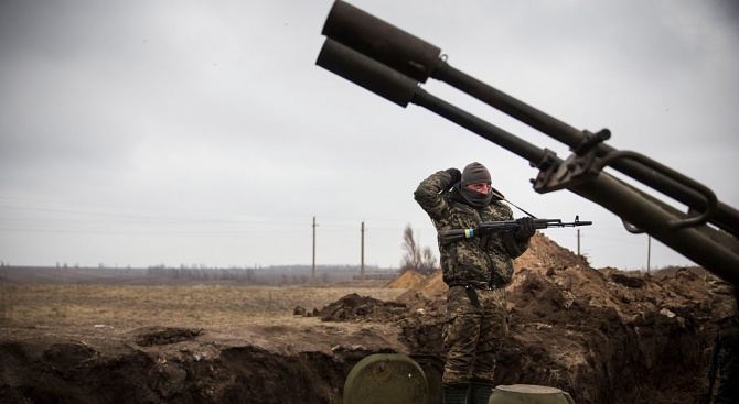 Четирима украински войници са загинали при обстрел днес в Източен