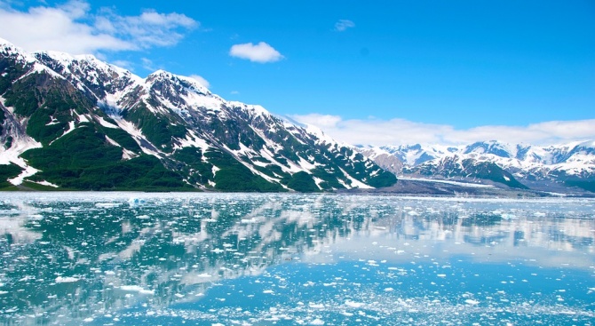 Във водите на Аляска вече няма лед, предупреждават учените. Най-близкият