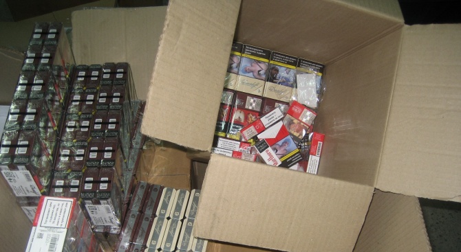 155 640 къса (7782 кутии) цигари иззеха митнически служители от