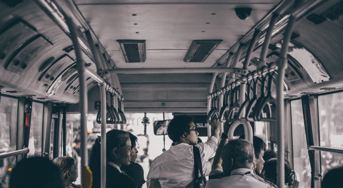 Шофьор на автобус от градския транспорт в Малага е станал