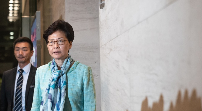 Главната администраторка на Хонконг Кари Лам, срещу която от три