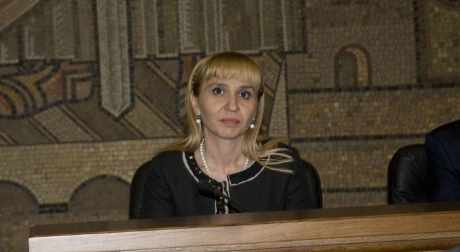 Диана Ковачева ще встъпи в длъжността омбудсман до избирането на