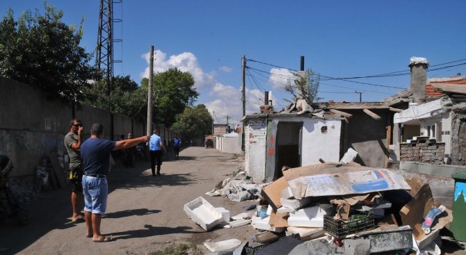 96 незаконни къщи в ромския квартал "Лозенец" в Стара Загора
