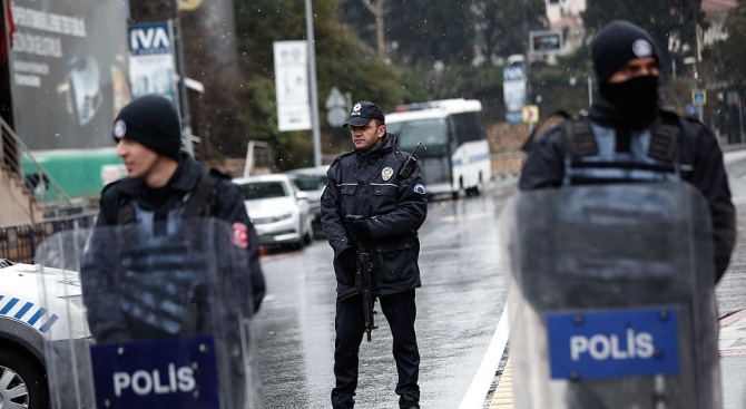Турските власти са заловили предполагаем член на "Ислямска държава", който