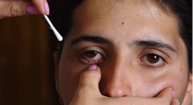 Плачещото със сълзи от кристали арменско момиче Сатеник Казарян озадачава