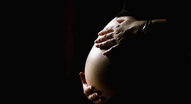 Безплатни ендокринни прегледи за бременни жени ще се проведат на