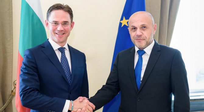 Заместник министър-председателят Томислав Дончев се срещна със заместник-председателя на Европейската