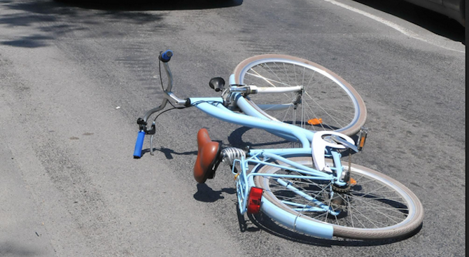 Велосипедист на 59 години е загинал при катастрофа на пътя
