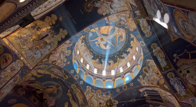 Днес православната църква почита паметта на Преп. Евтимий Нови. За