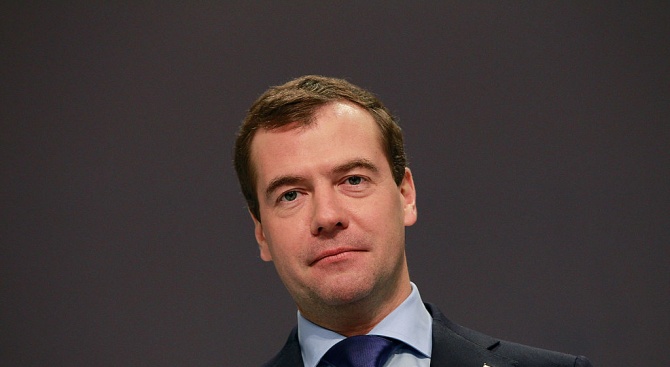 Руският премиер Дмитрий Медведев заяви, че в никакъв случай не