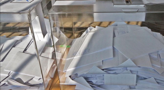 Започна изборният ден в Кюстендил, разкрити са 112 избирателни секции,