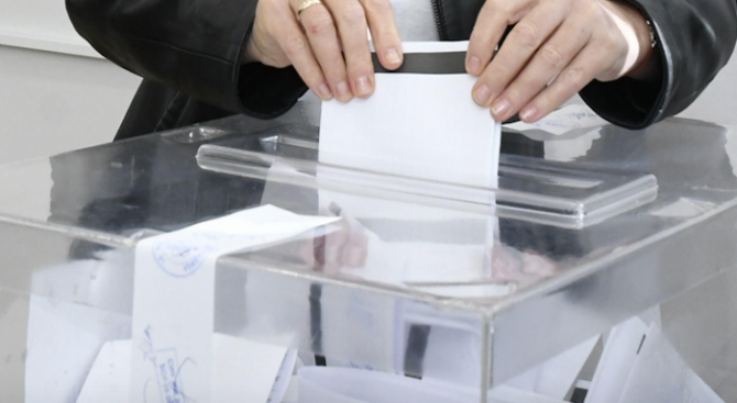 Към 10,00 часа избирателната активност в община Кърджали е 7,21