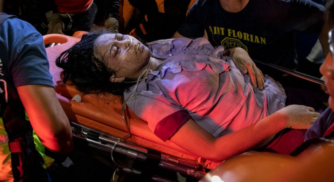 Най-малко девет са вече загиналите при силното земетресение във Филипините